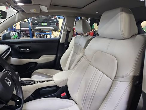 Used 2024 Honda HR-V EX-L image 20