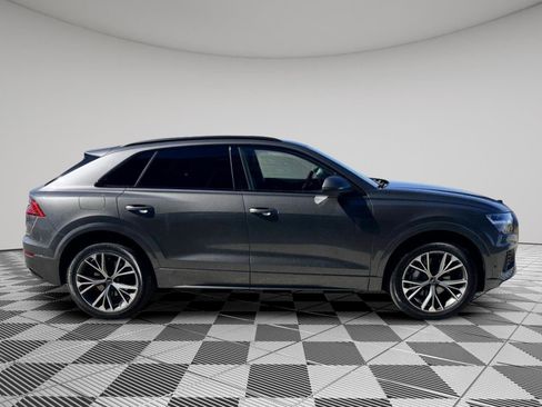 Certified 2022 Audi Q8 Premium w/ Convenience Package image 4