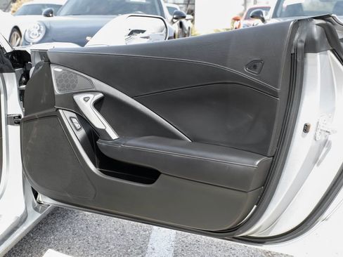 Used 2017 Chevrolet Corvette Stingray w/ 3LT Preferred Equipment Group image 38