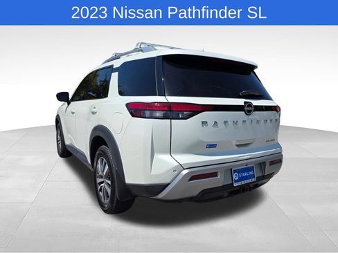 Used 2023 Nissan Pathfinder SL AWD/4WD image 7