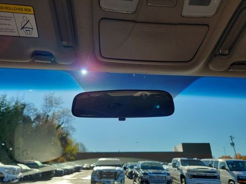 Used 2015 Hyundai Tucson SE image 12