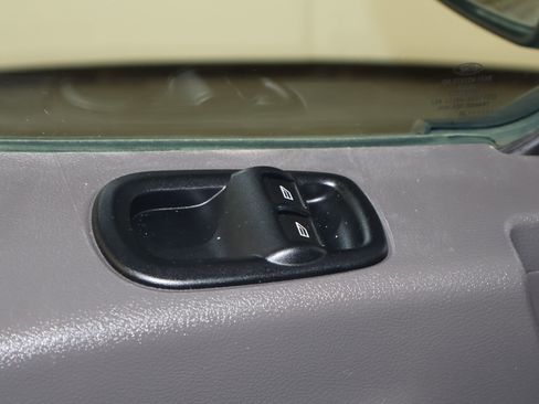 Used 2020 Ford Transit 350 XLT image 35