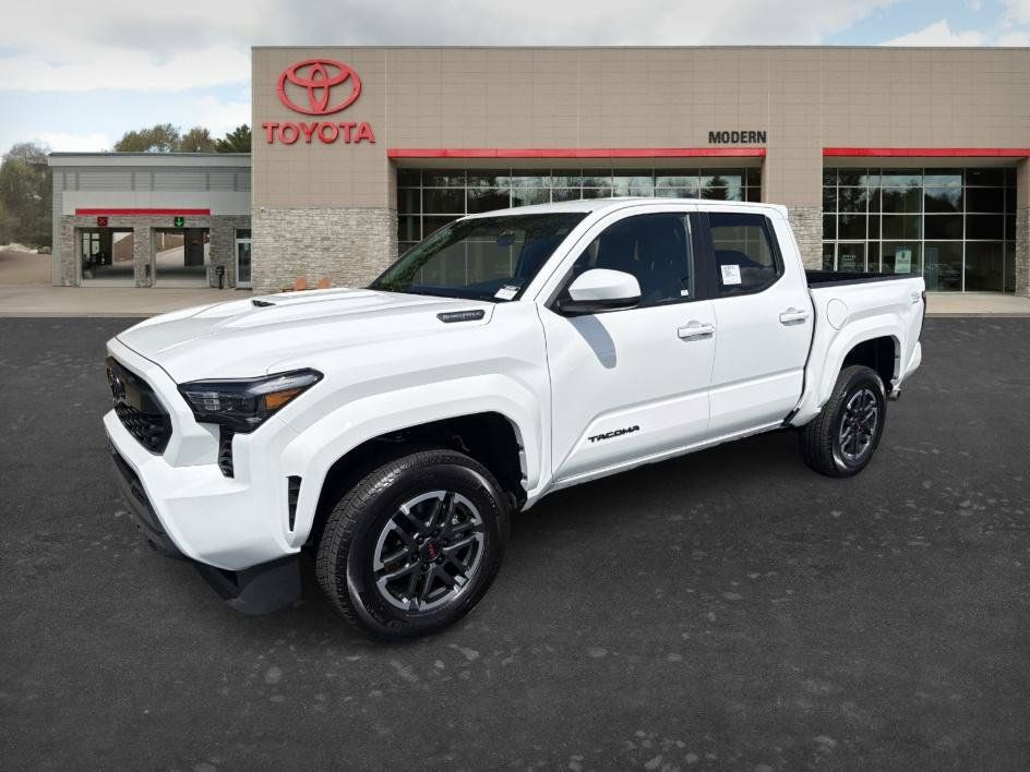 Certified 2026 Toyota Tacoma TRD Sport AWD/4WD image 1