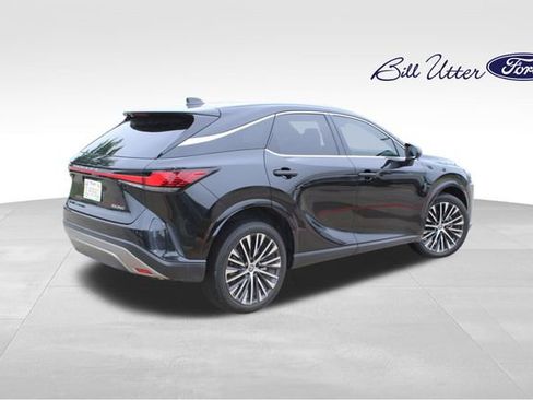 Used 2023 Lexus RX 350 Premium Plus w/ Cold Area Package FWD image 5