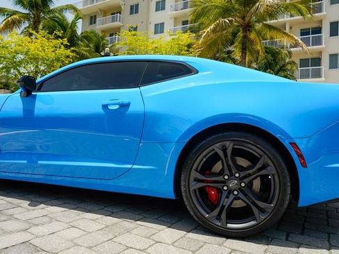 Used 2022 Chevrolet Camaro SS RWD image 18