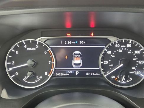 Used 2023 Nissan Rogue SV image 11