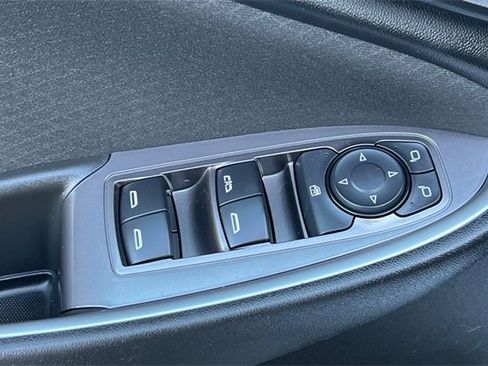 Used 2023 Chevrolet Malibu LT image 15