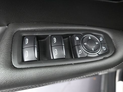 Used 2023 Cadillac XT6 Luxury FWD image 12