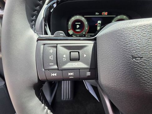 New 2026 Nissan Pathfinder Platinum AWD/4WD image 15