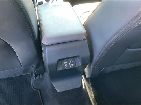 Used 2024 Subaru Crosstrek 2.5i Limited w/ Crosstrek Mirror Package image 31