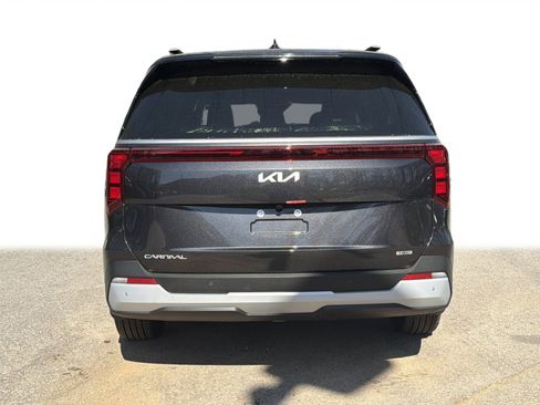 New 2026 Kia Carnival EX FWD image 27