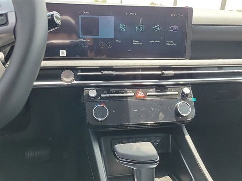 New 2025 Hyundai Tucson SEL image 11