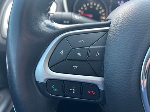 Used 2020 Jeep Compass Latitude image 18