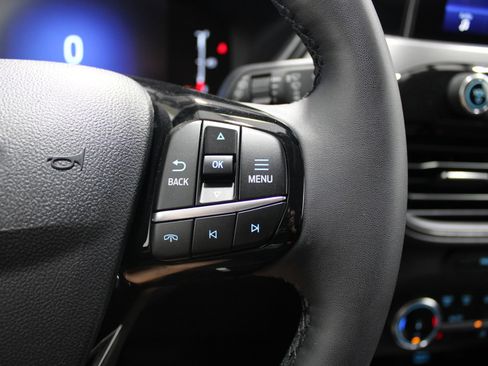 Used 2023 Ford Escape Active AWD/4WD image 38