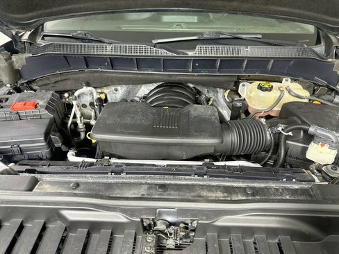 Used 2019 Chevrolet Silverado 1500 LTZ w/ LTZ Plus Package AWD/4WD image 8