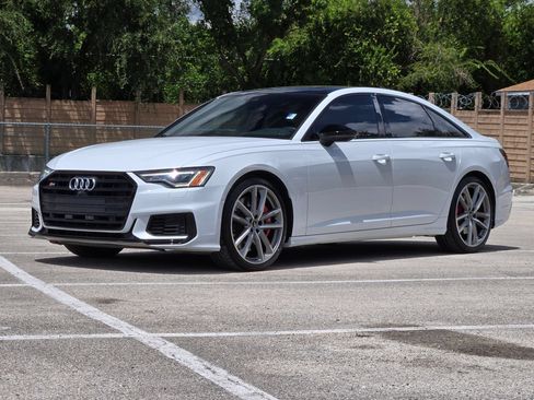 Used 2021 Audi S6 Premium Plus w/ S Sport Package AWD/4WD image 7