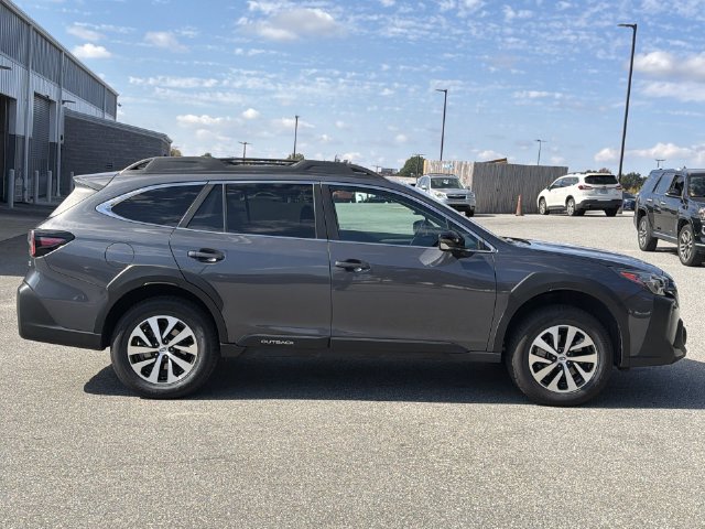 Certified 2023 Subaru Outback Premium AWD/4WD image 14
