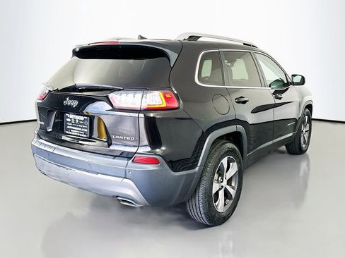 Used 2019 Jeep Cherokee Limited image 7