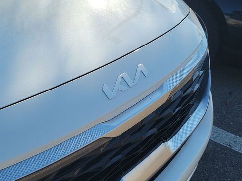 Used 2023 Kia Seltos S image 5