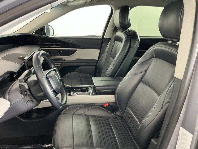 Used 2024 Lincoln Nautilus Reserve w/ Equipment Group 202A AWD/4WD image 16