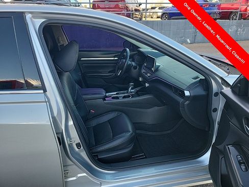 Used 2020 Nissan Altima 2.5 SV image 16