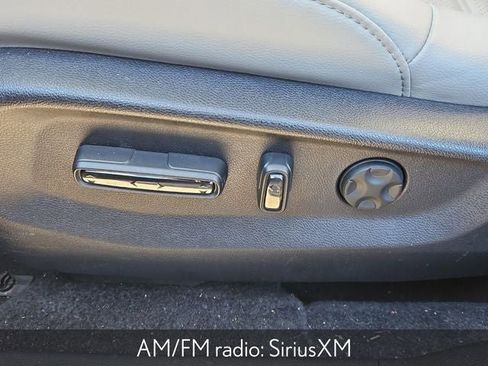 Used 2022 Honda CR-V EX-L image 17