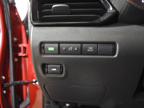 Certified 2024 Nissan Sentra SV FWD image 13
