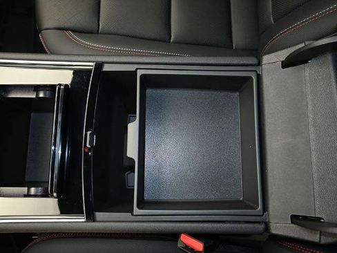 New 2026 Chevrolet Traverse RS image 21