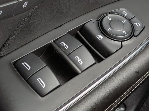 Certified 2023 Buick Envision Essence FWD image 23