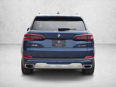 Used 2021 BMW X5 xDrive45e w/ Executive Package 3 AWD/4WD image 7