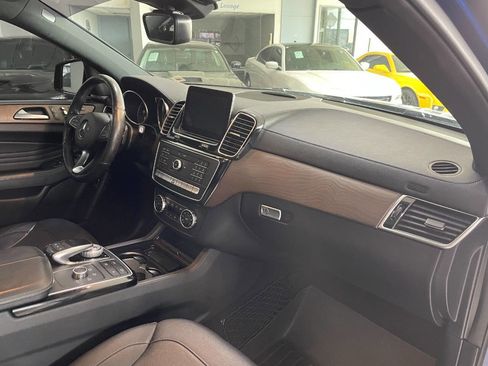 Used 2017 Mercedes-Benz GLE 43 AMG 4MATIC Coupe image 32