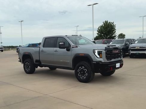 New 2026 GMC Sierra 2500 AT4X AWD/4WD image 2