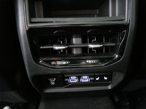 Used 2022 Jeep Grand Cherokee Limited 4xe AWD/4WD image 22