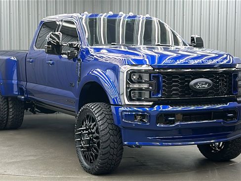 Used 2026 Ford F450 Platinum image 7