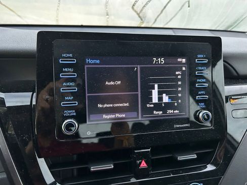 Used 2021 Toyota Camry SE image 24