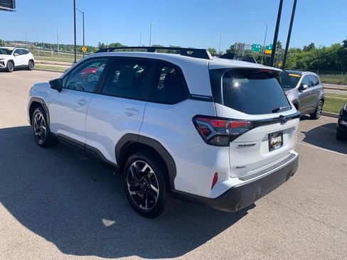 Used 2026 Subaru Forester Limited AWD/4WD image 3