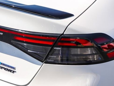 Used 2025 Honda Accord Sport image 10