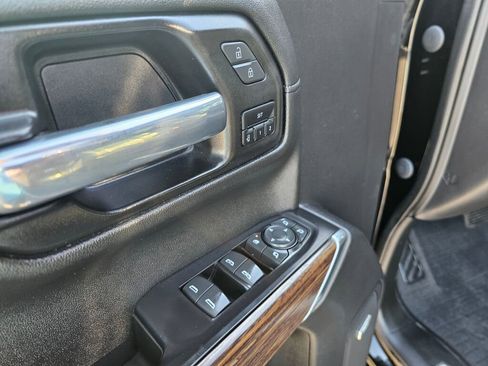 Used 2021 Chevrolet Silverado 1500 High Country w/ Technology Package AWD/4WD image 20