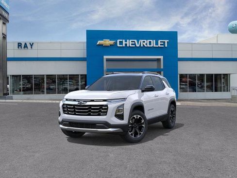 New 2026 Chevrolet Equinox LT image 8