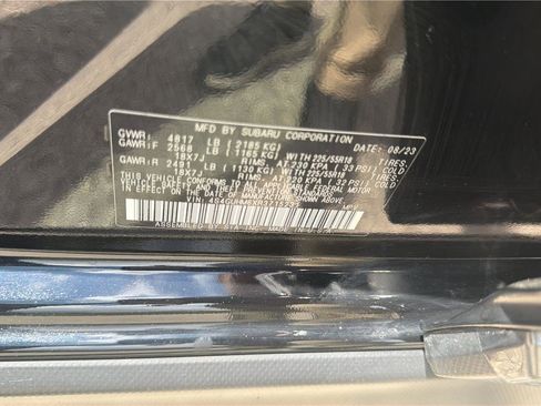 Used 2024 Subaru Crosstrek 2.5i Limited AWD/4WD image 27