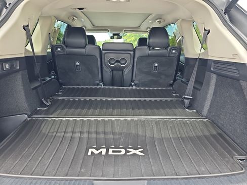 Certified 2024 Acura MDX SH-AWD w/ Technology Package image 12