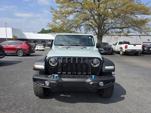 Used 2023 Jeep Wrangler Unlimited w/ Cold Weather Group image 2