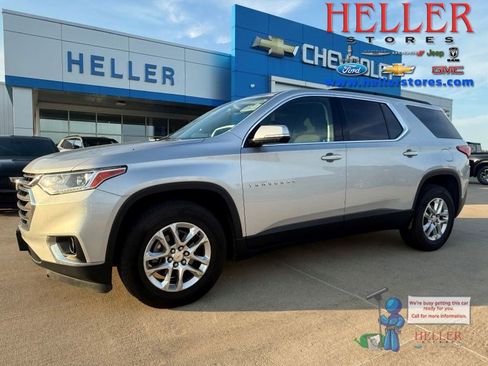 Used 2020 Chevrolet Traverse LT FWD image 1