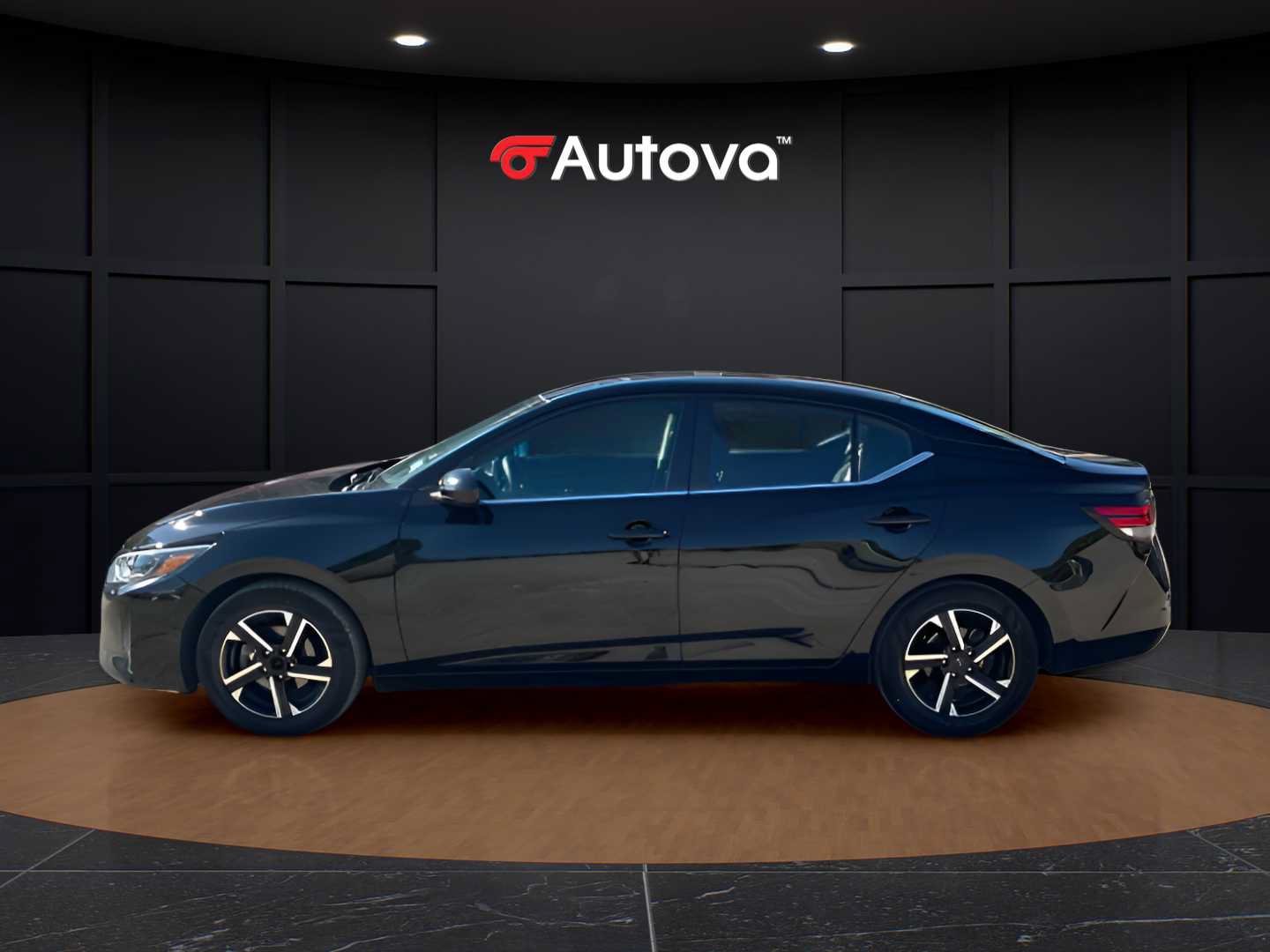 Used 2024 Nissan Sentra SV FWD image 2