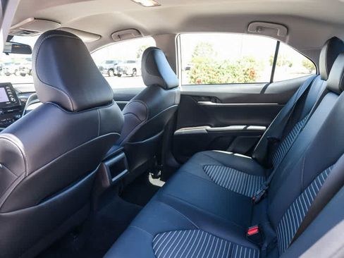 Used 2024 Toyota Camry SE FWD image 18