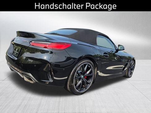 Used 2025 BMW Z4 M40i w/ Edition RWD image 6
