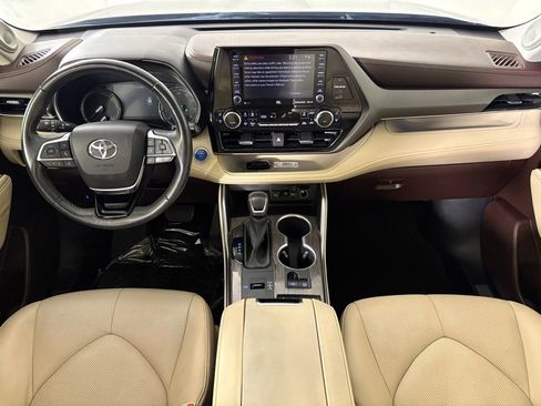 Used 2021 Toyota Highlander Limited image 36