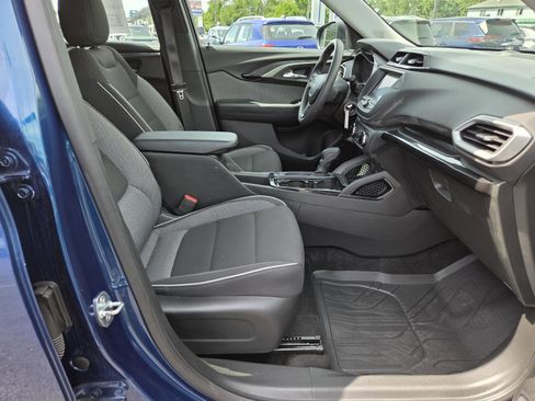 Used 2021 Chevrolet TrailBlazer LS AWD/4WD image 21