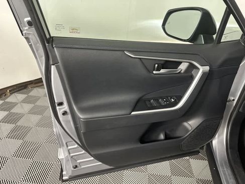 Used 2021 Toyota RAV4 XSE image 17