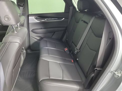 Used 2024 Cadillac XT5 Premium Luxury FWD image 10